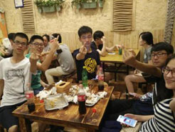 鹤峰烧烤加盟,学烧烤技术,开烧烤店多少钱疯狂烤翅加盟